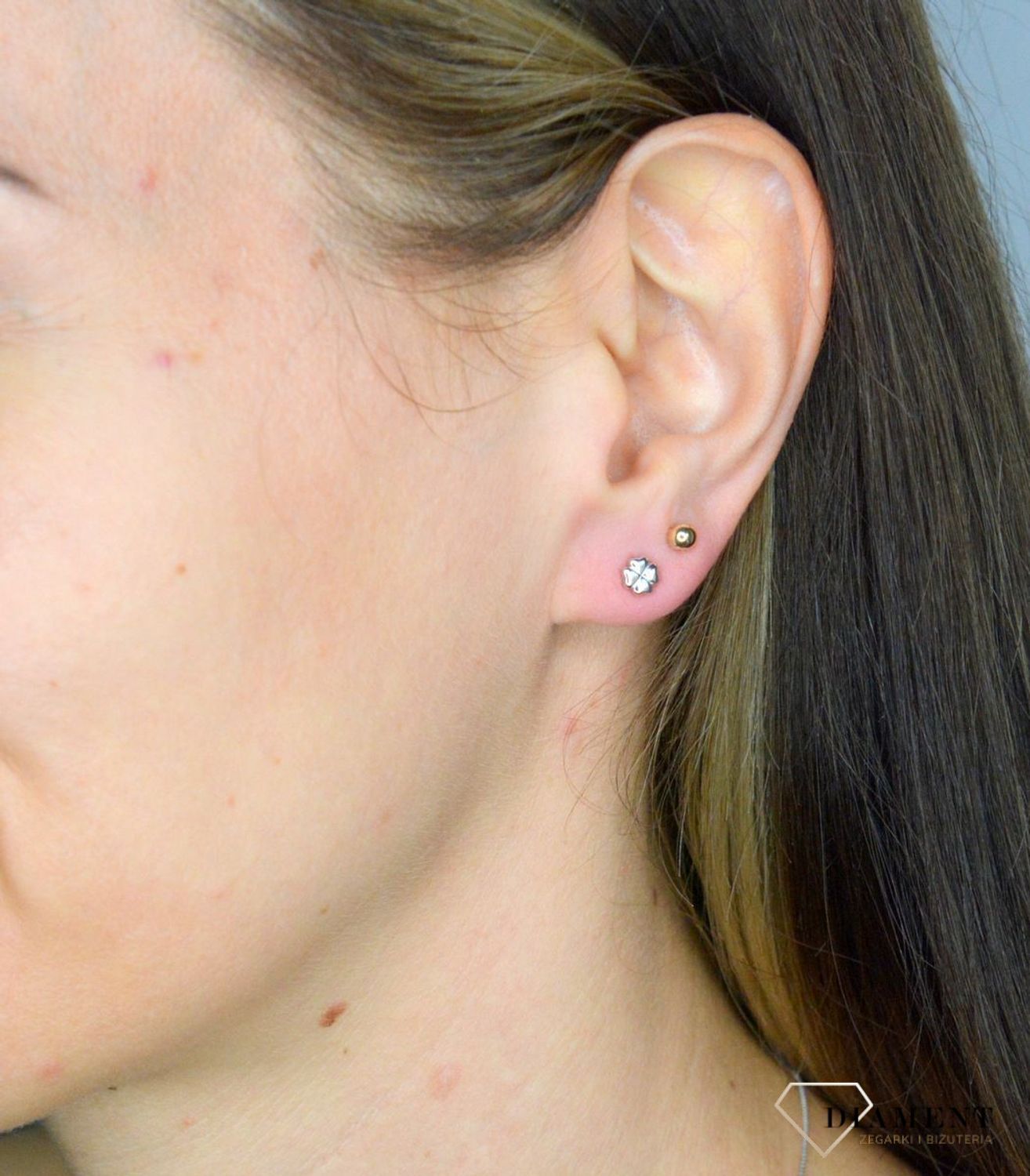 Kolczyki damskie srebrne 925 koniczynki Armonica Nomination 241307 001.png